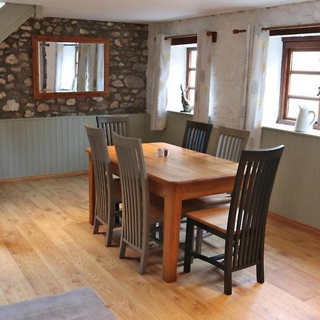 Pullman Cottage - The Culm Valley Inn Culmstock Exteriör bild