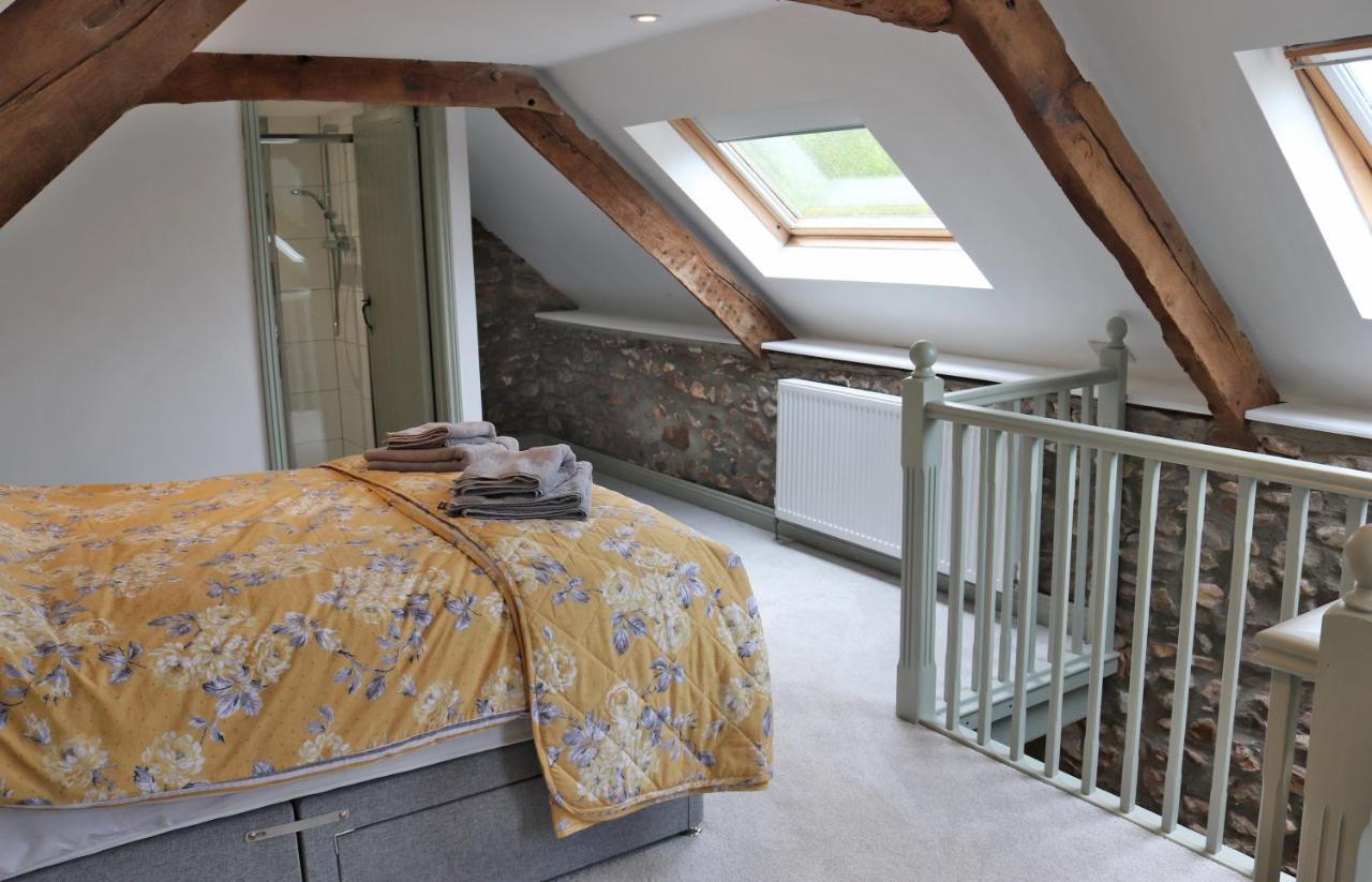 Pullman Cottage - The Culm Valley Inn Culmstock Exteriör bild